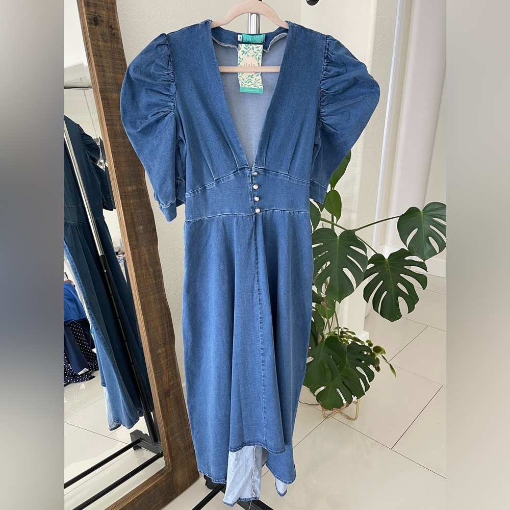 Itala dress